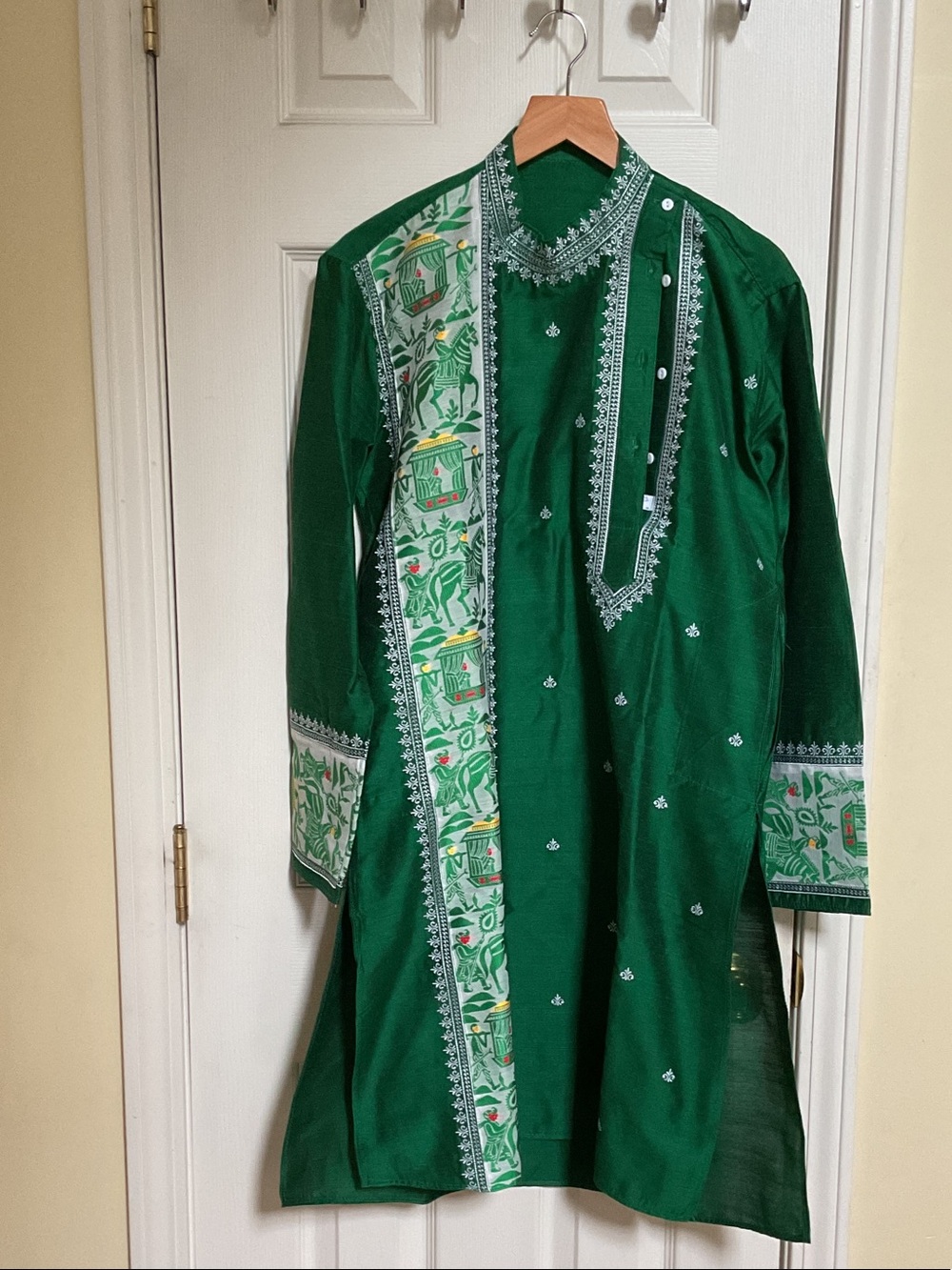 Embroidered Green Kurta with Printed Panel